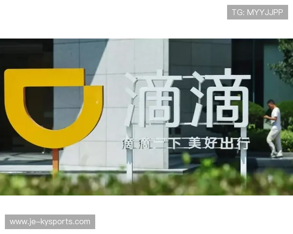 琑队如何建立青训导师与家庭的沟通支持网络，青训团队
